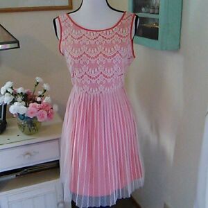 Flying Tomato Lace Dress